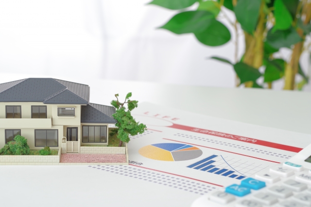 【事例あり】⼾建て投資の魅⼒とリスクを解説！